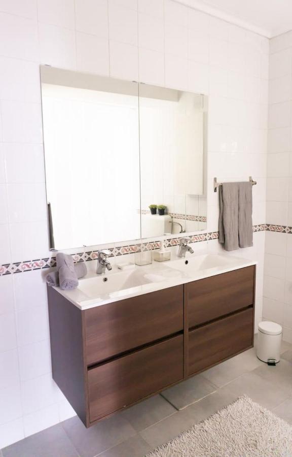 8Rooftop - T2 Com Terraco E Vista Para As Salinas! Apartment Aveiro Exterior photo