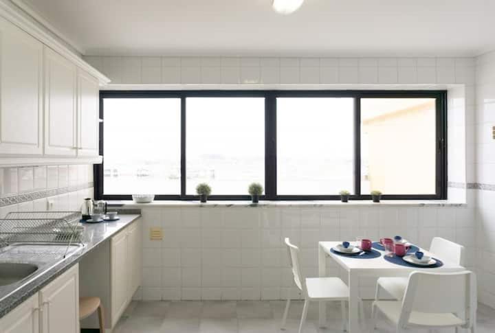 8Rooftop - T2 Com Terraco E Vista Para As Salinas! Apartment Aveiro Exterior photo